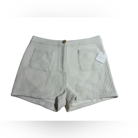 Altar'd State Pants - NWT Altar'd State High Rise Waffle Knit Shorts White Cream Wool Blend XL